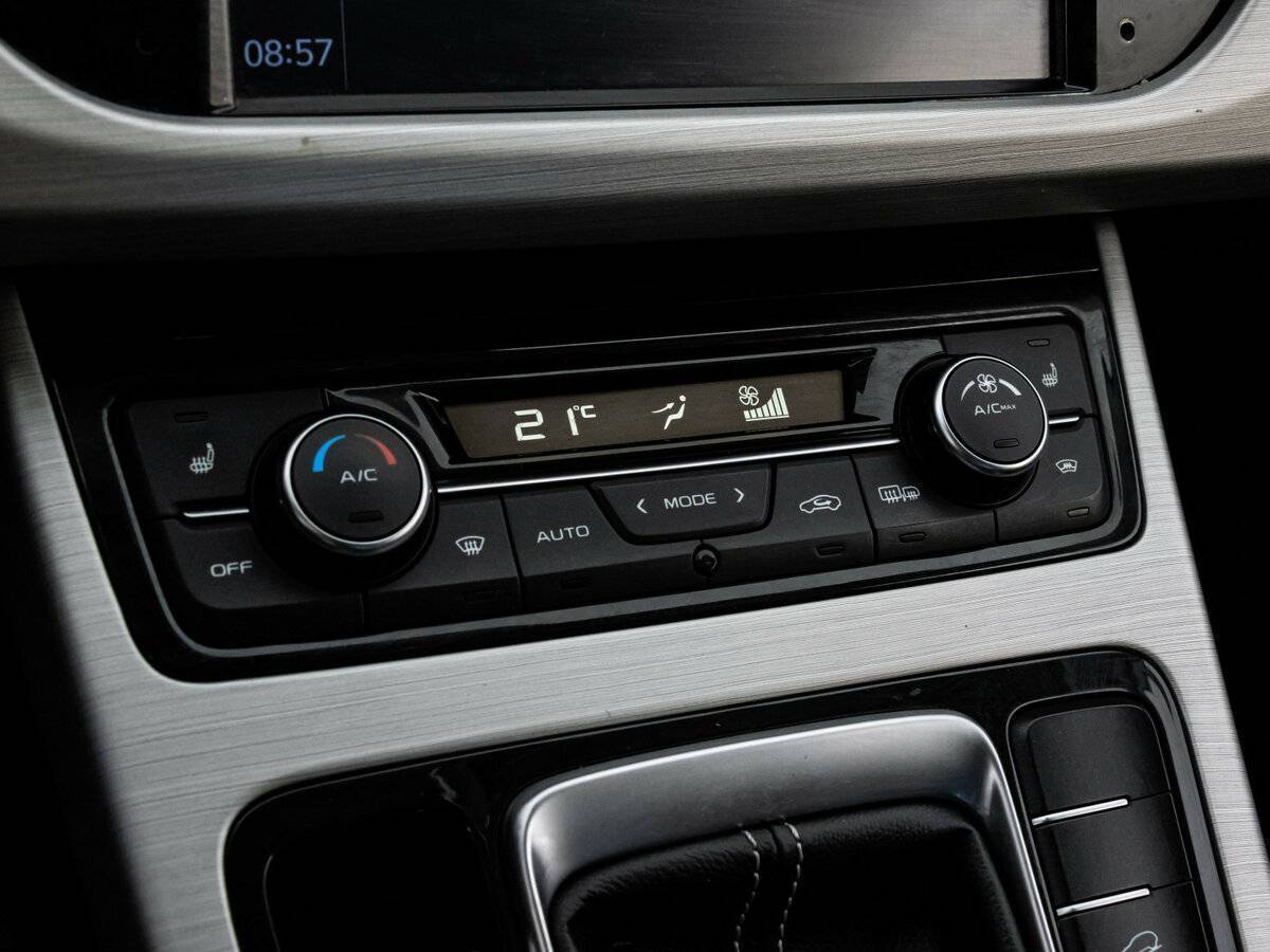 Geely Atlas, 2019 - Фото №12