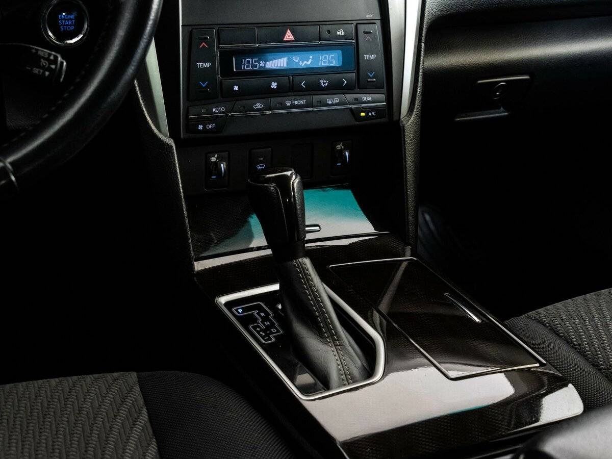 Toyota Camry, 2017 - Фото №12
