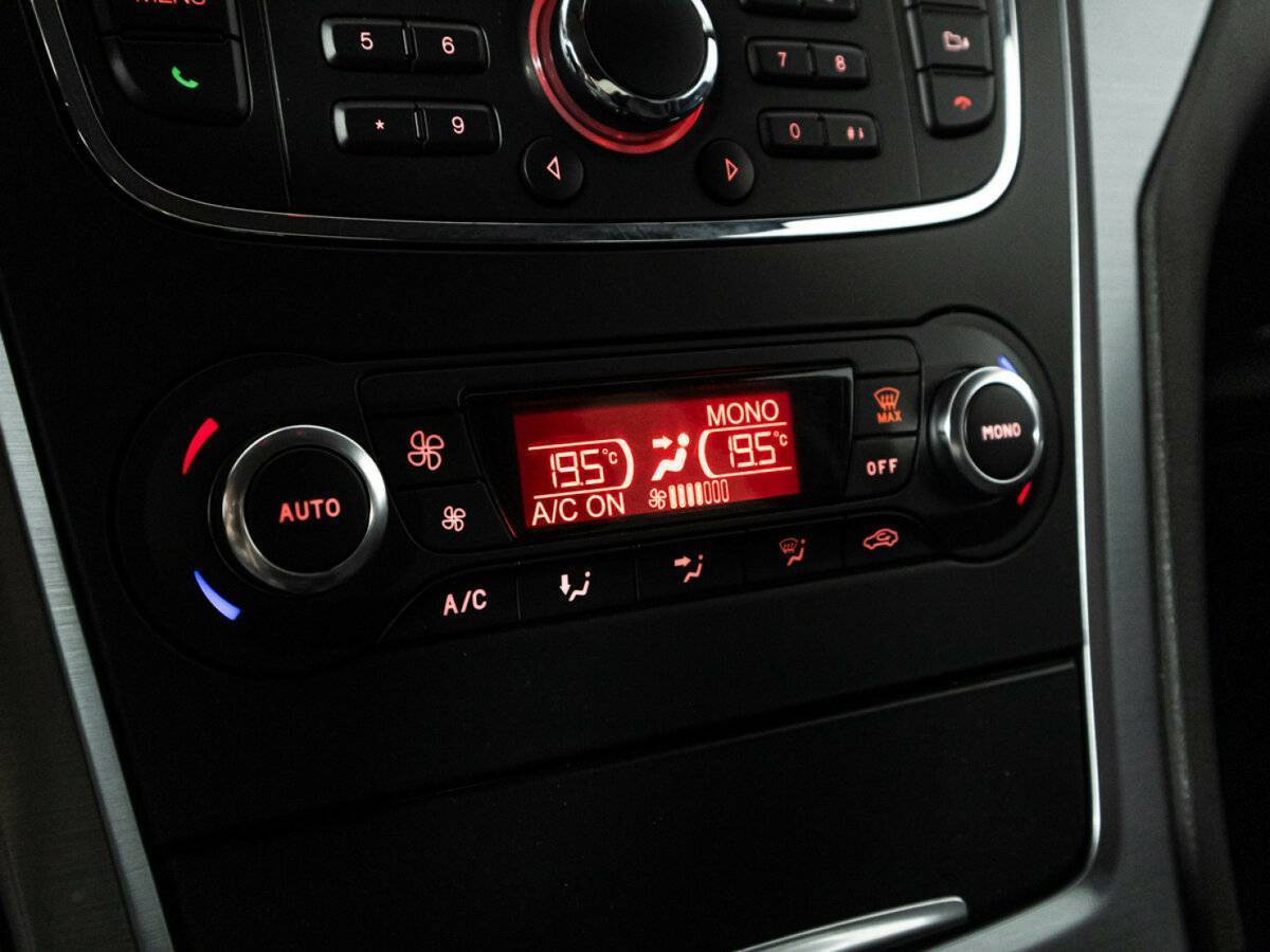 Ford Mondeo, 2013 - Фото №15