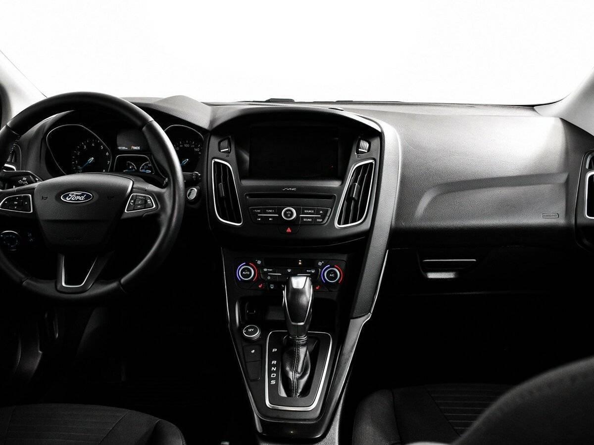 Ford Focus, 2019 - Фото №10