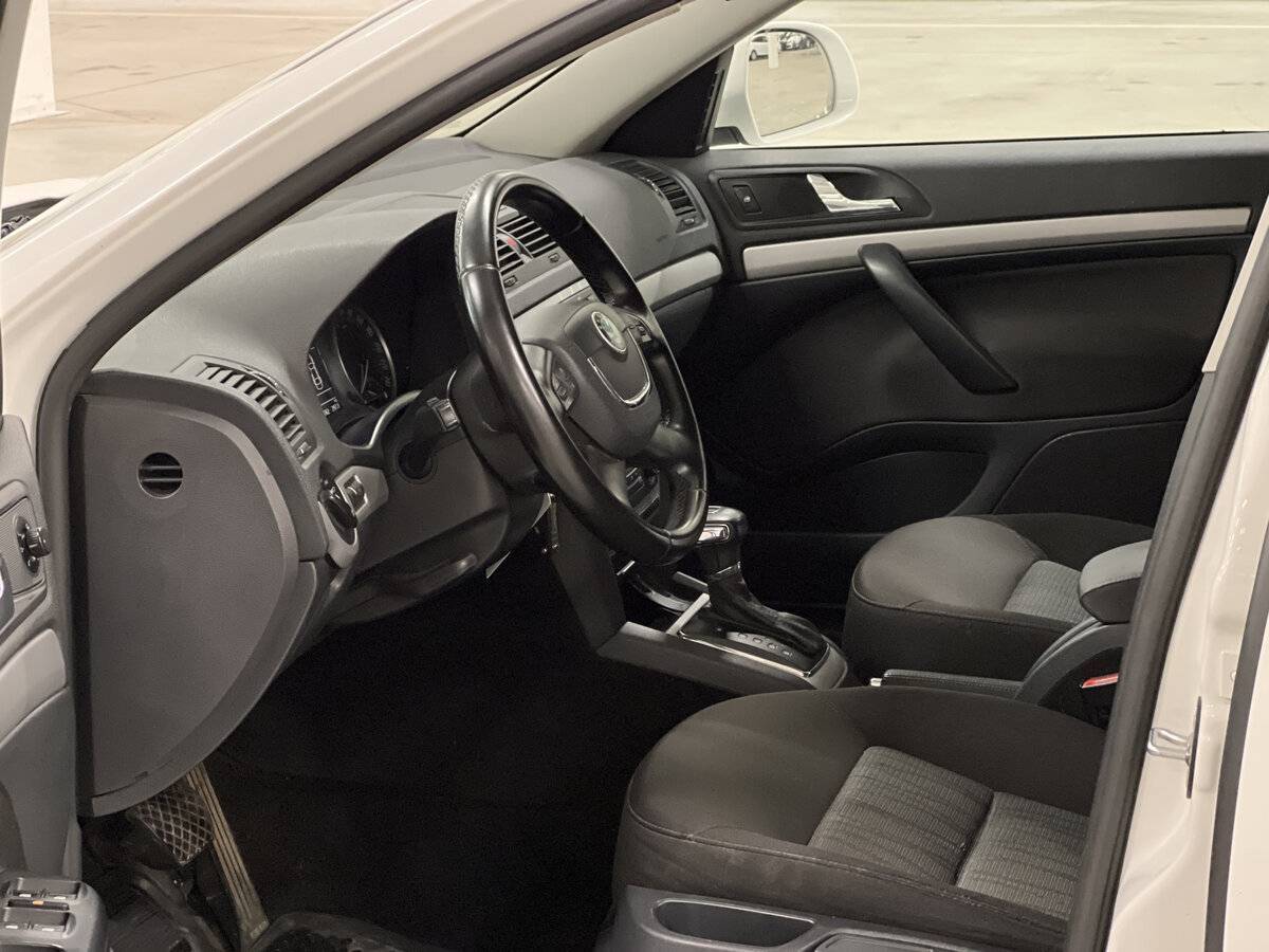 Skoda Octavia, 2012 - Фото №10