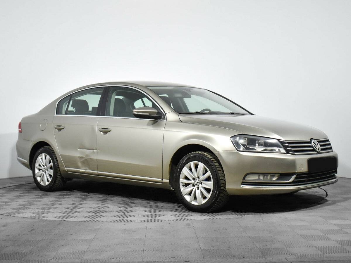 Volkswagen Passat, 2012 - Фото №2