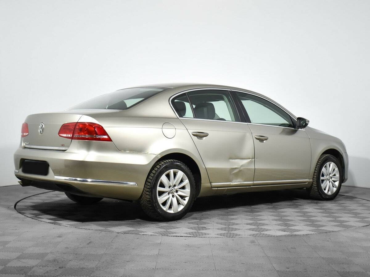 Volkswagen Passat, 2012 - Фото №3