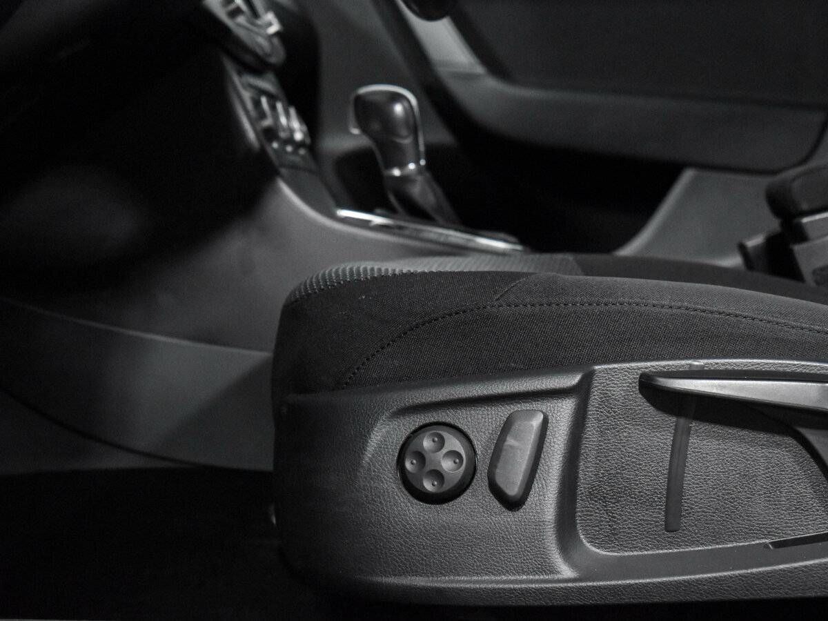 Volkswagen Passat, 2012 - Фото №7