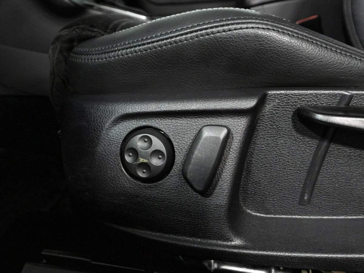 Volkswagen Passat CC, 2014 - Фото №16