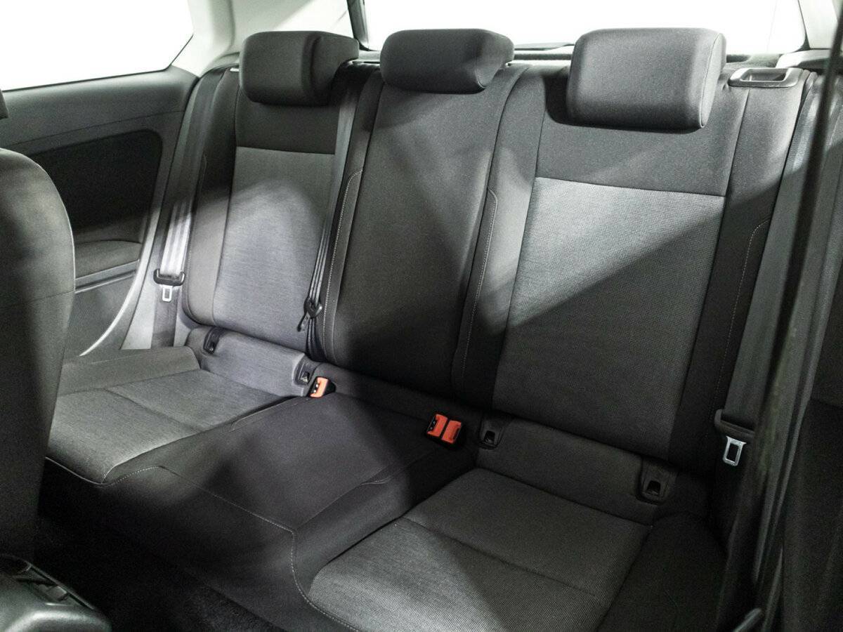 Volkswagen Golf, 2013 - Фото №9