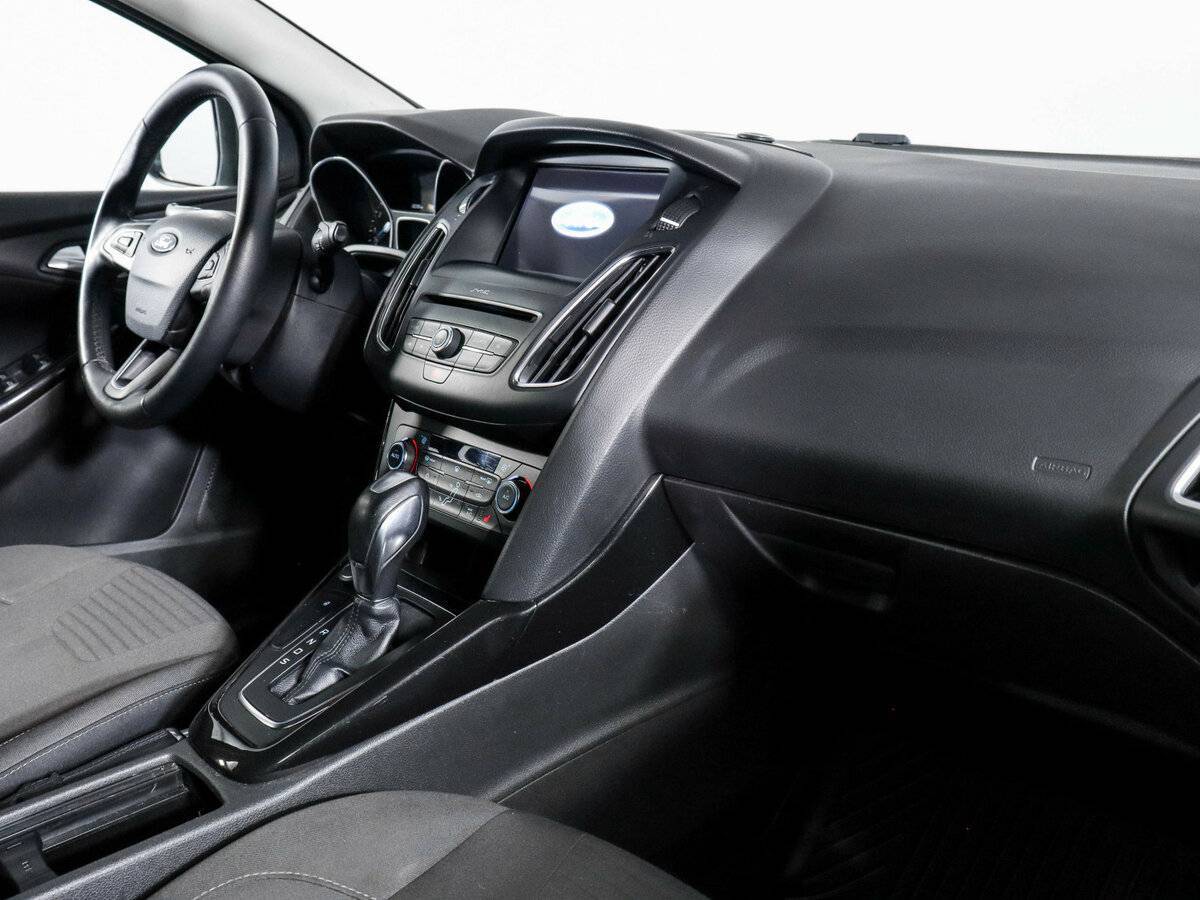 Ford Focus, 2018 - Фото №8
