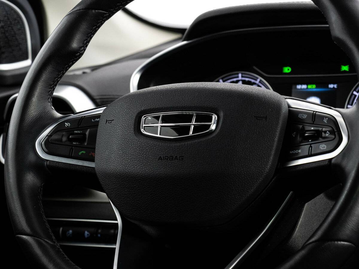Geely Coolray, 2021 - Фото №9
