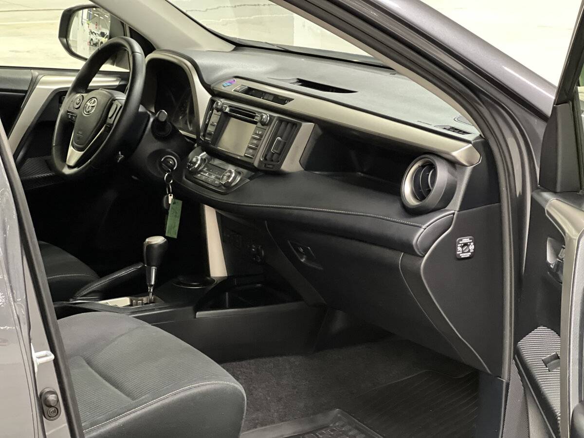 Toyota RAV4, 2013 - Фото №10