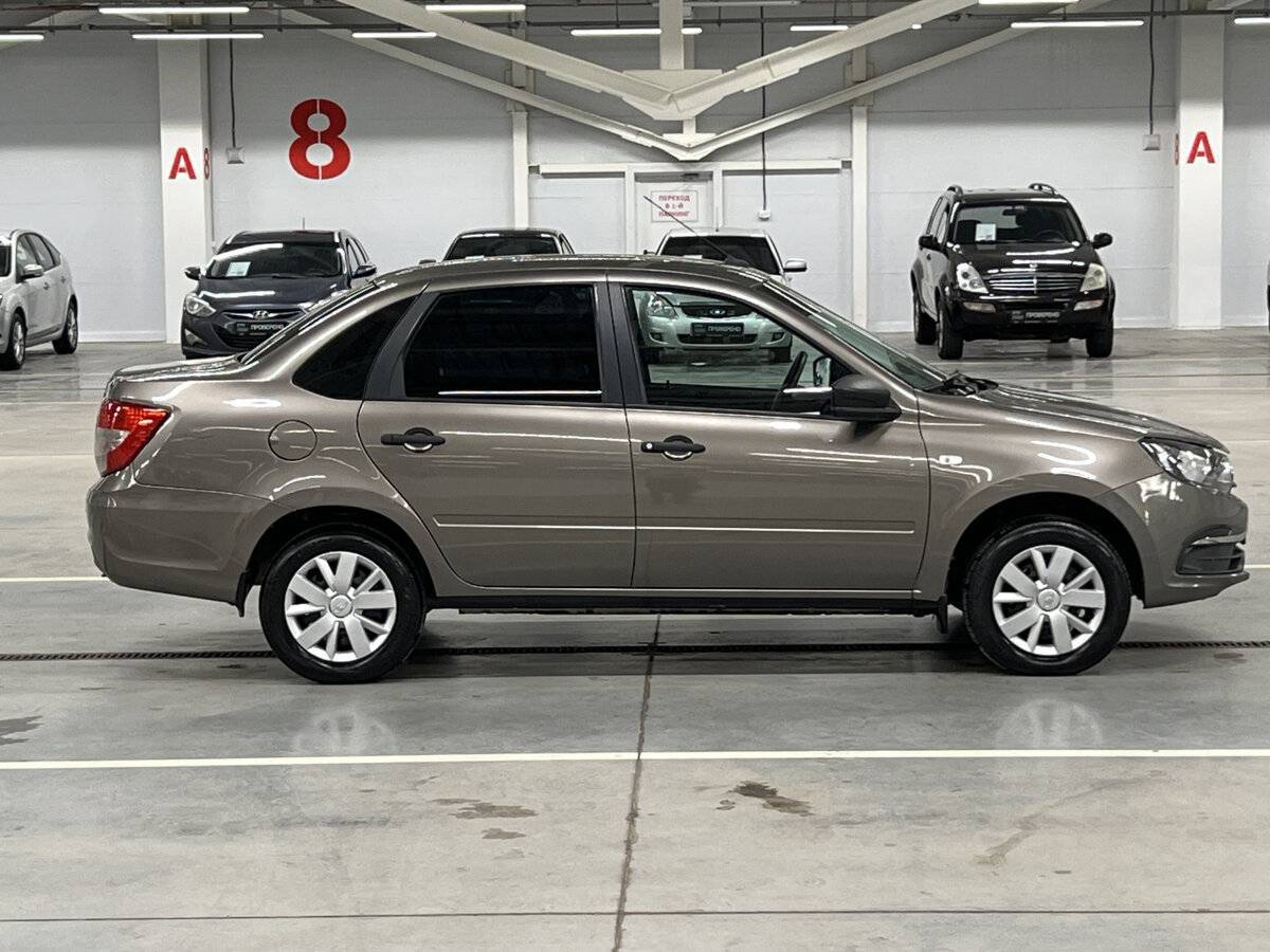 Lada (ВАЗ) Granta, 2021 - Фото №3