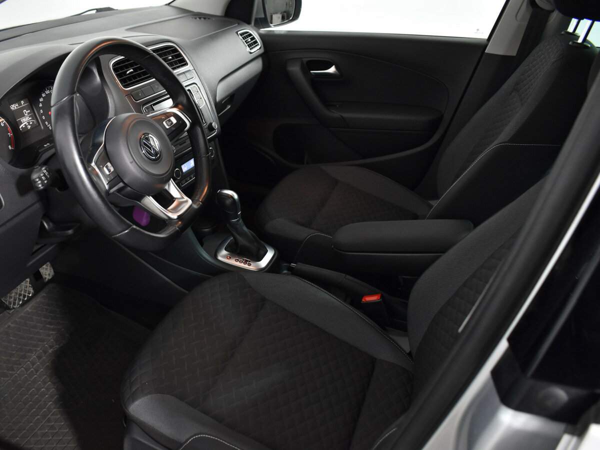 Volkswagen Polo, 2018 - Фото №10