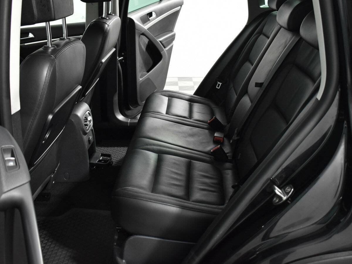 Volkswagen Tiguan, 2012 - Фото №11