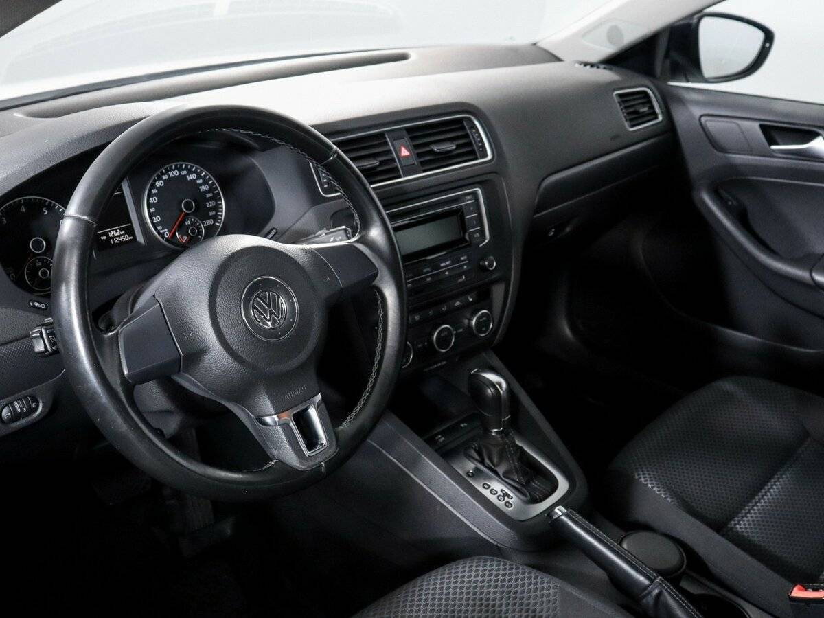 Volkswagen Jetta, 2014 - Фото №11