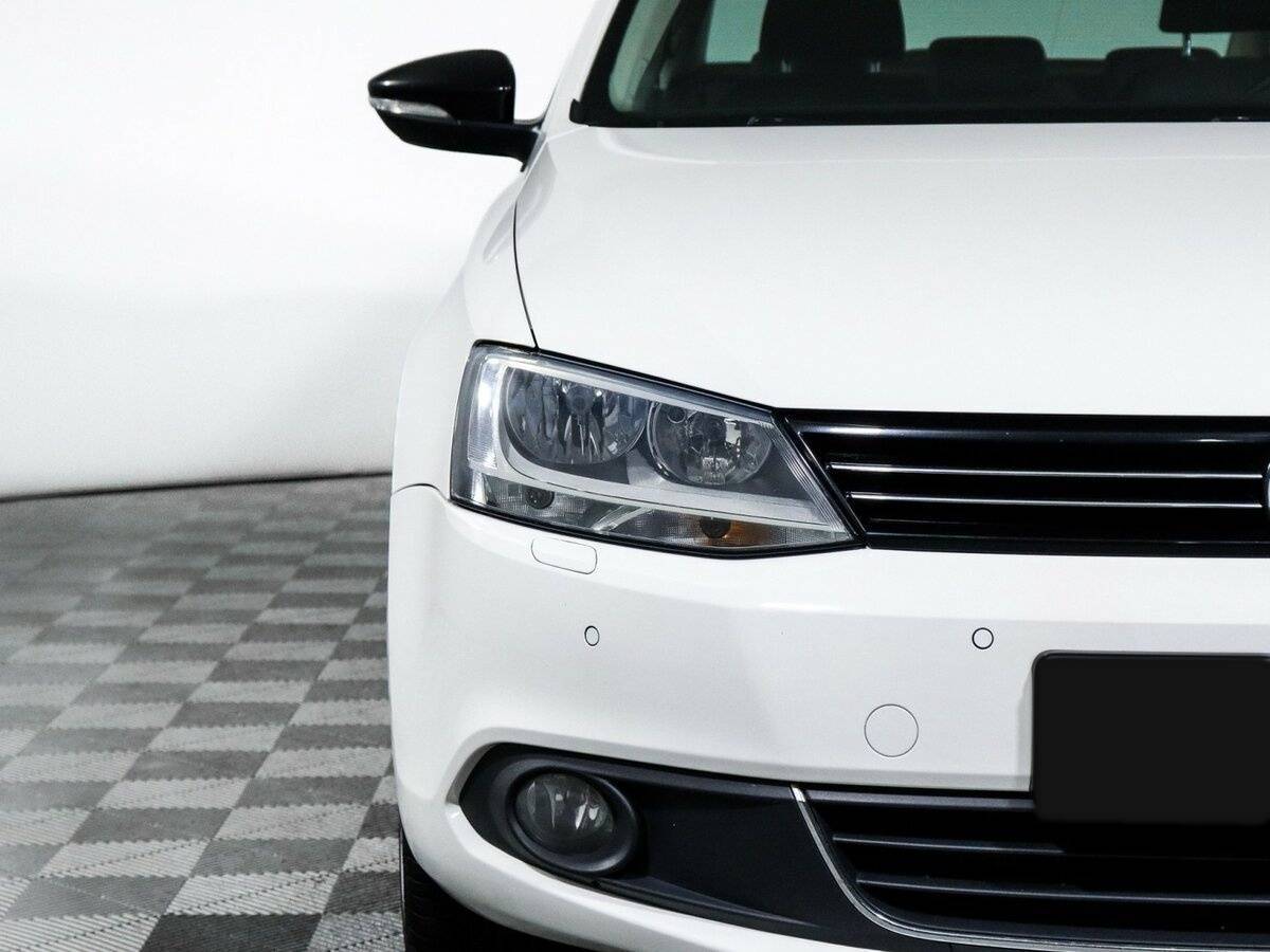 Volkswagen Jetta, 2014 - Фото №14