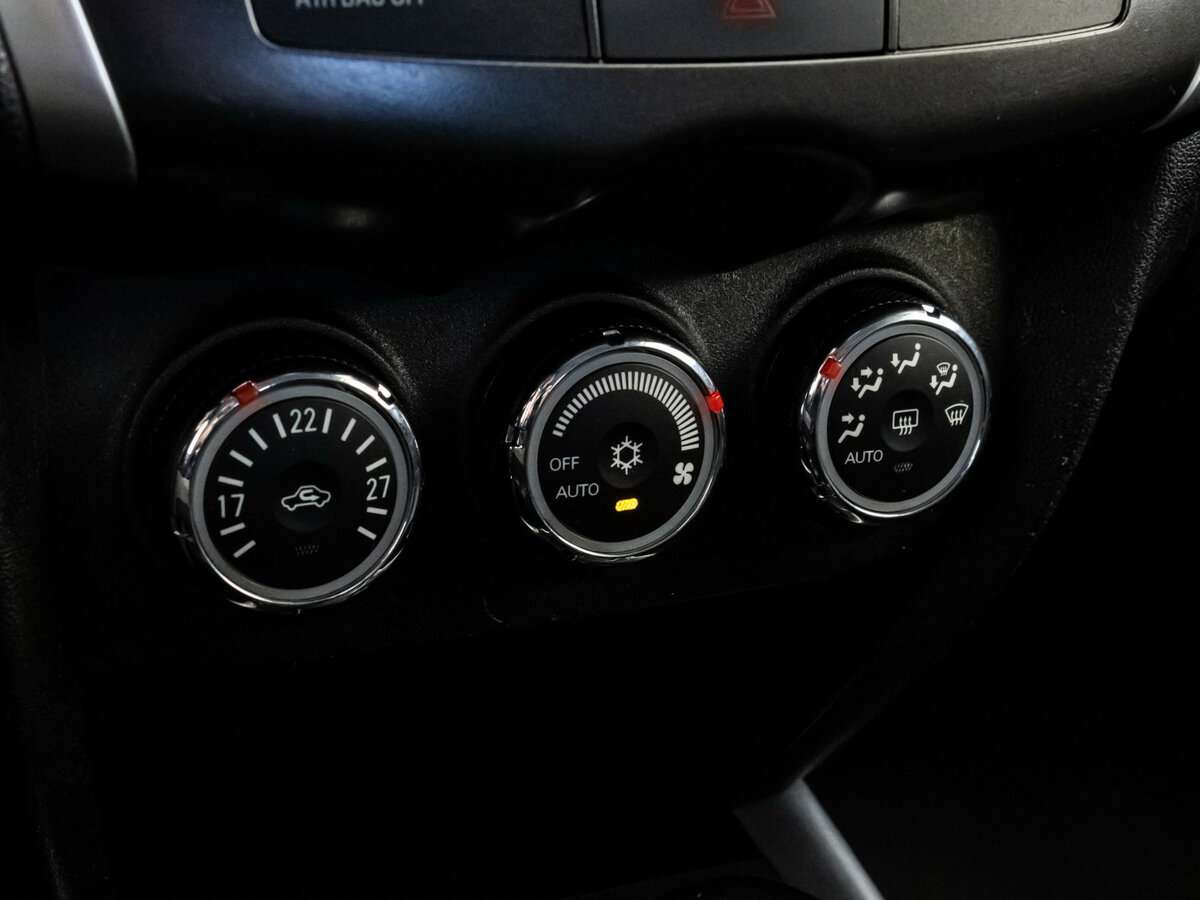 Mitsubishi ASX, 2012 - Фото №10