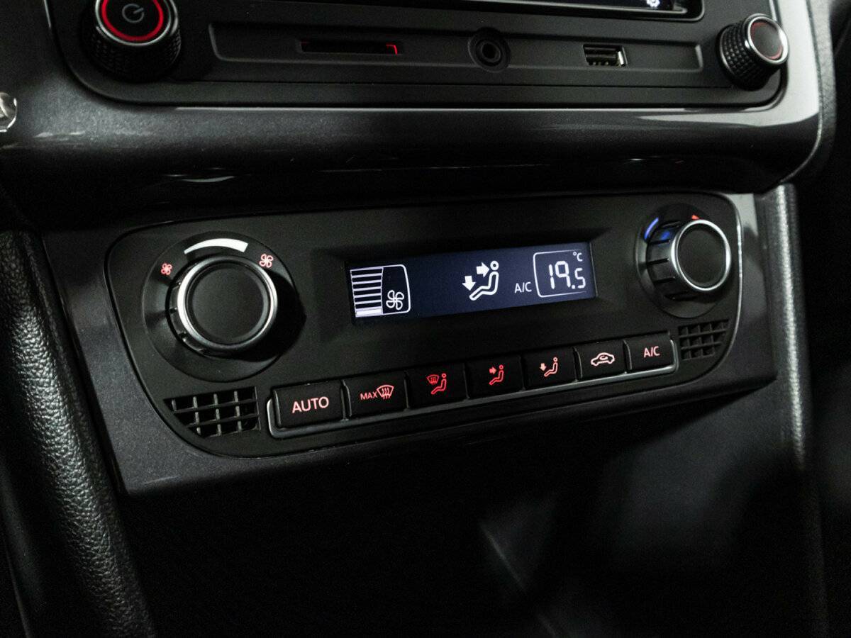 Volkswagen Polo, 2018 - Фото №14