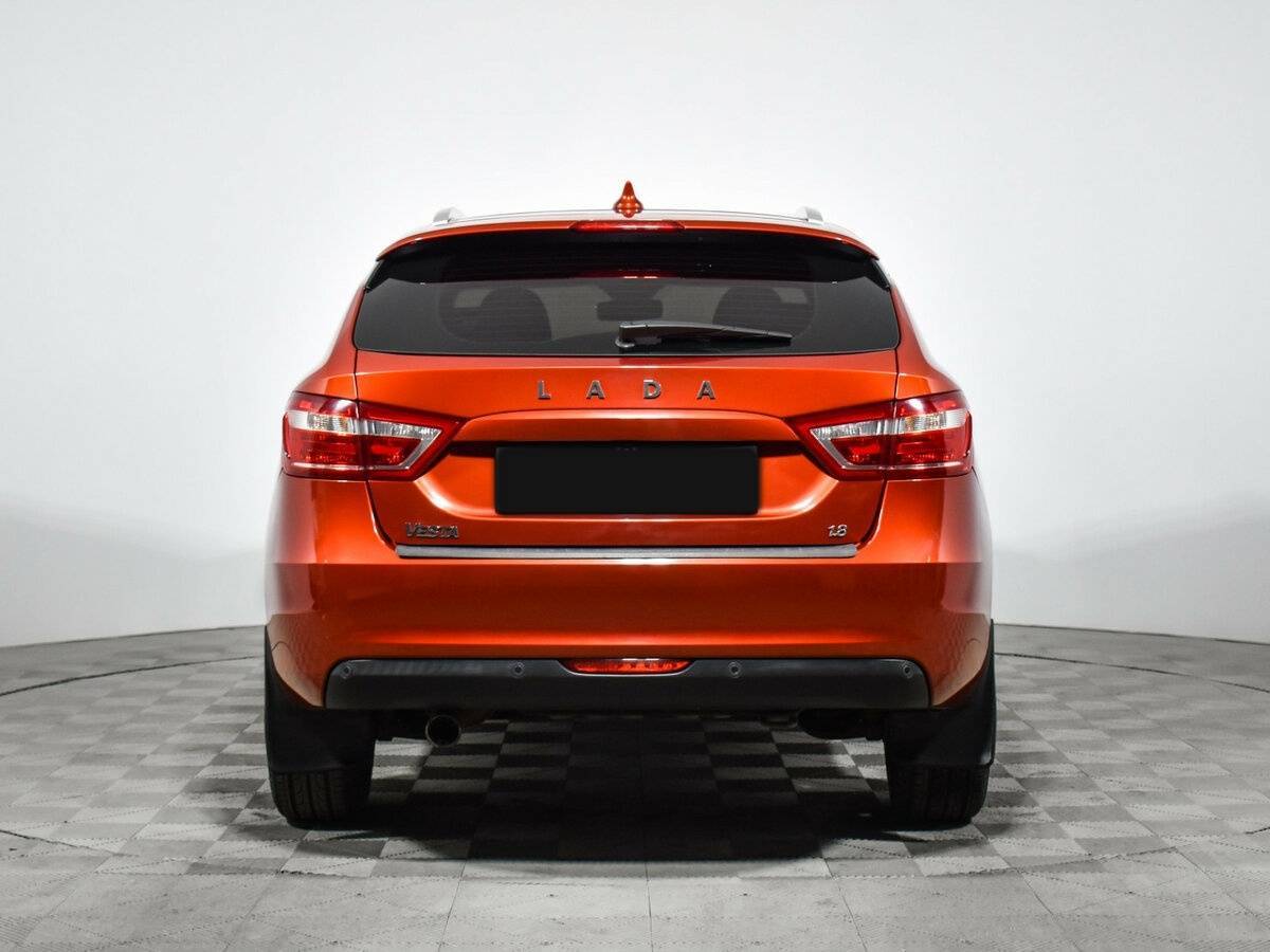 Lada (ВАЗ) Vesta SW, 2018 - Фото №4