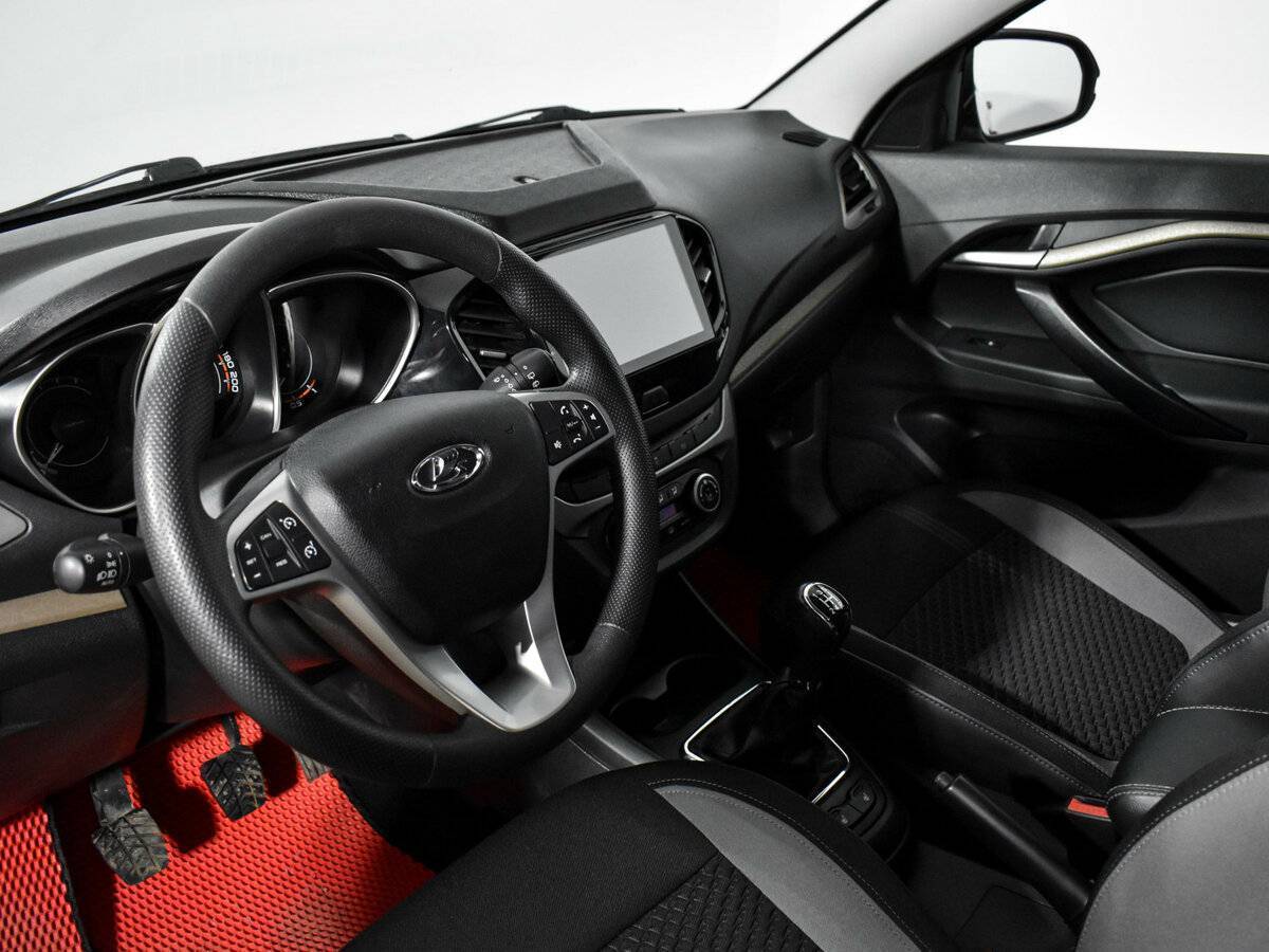 Lada (ВАЗ) Vesta SW, 2018 - Фото №7