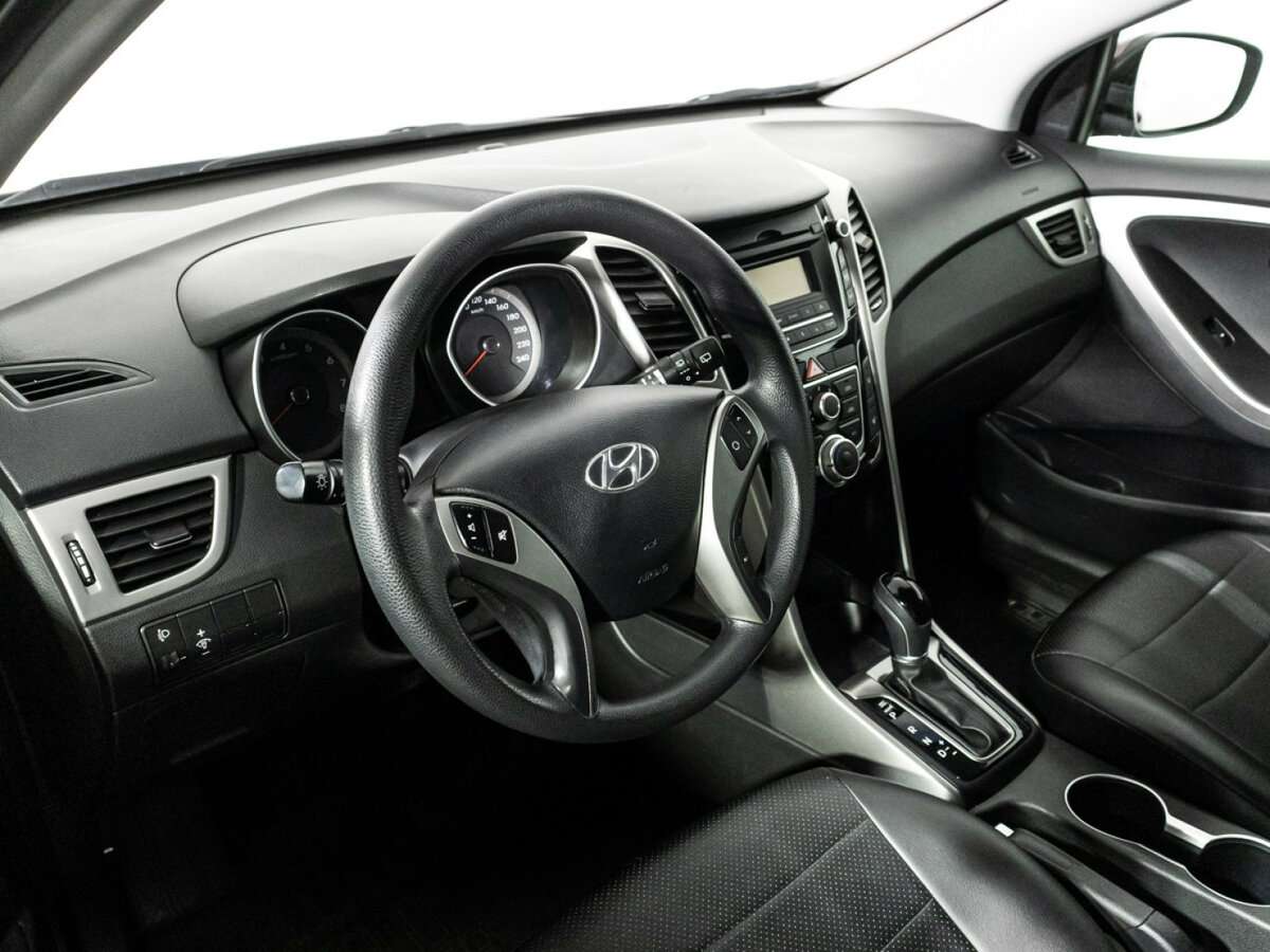 Hyundai i30, 2016 - Фото №10