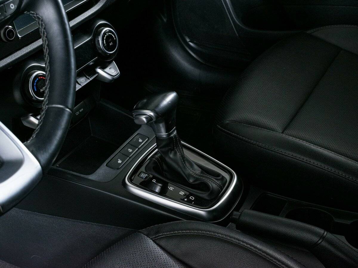 Kia Rio X-Line, 2019 - Фото №13