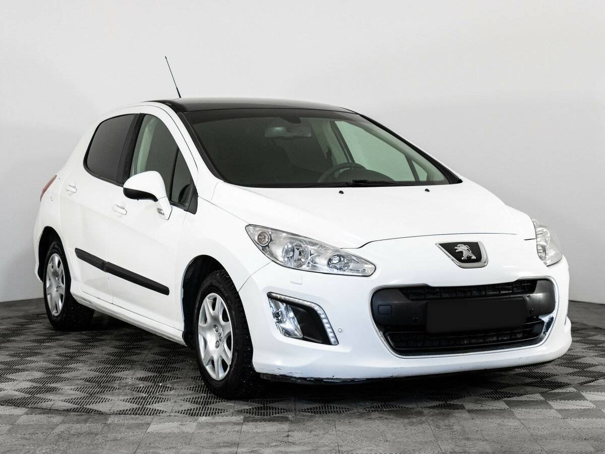 Peugeot 308, 2012 - Фото №2