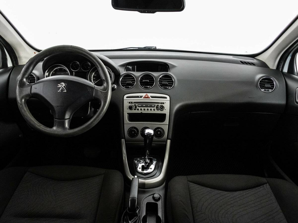 Peugeot 308, 2012 - Фото №7