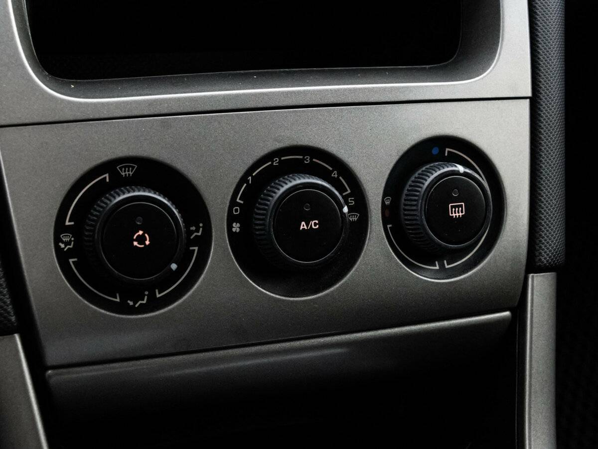 Peugeot 308, 2012 - Фото №10