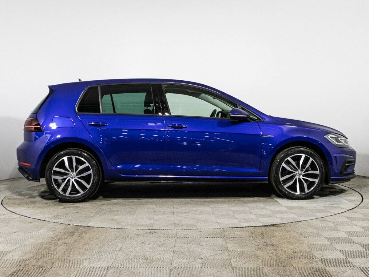 Volkswagen Golf, 2018 - Фото №3