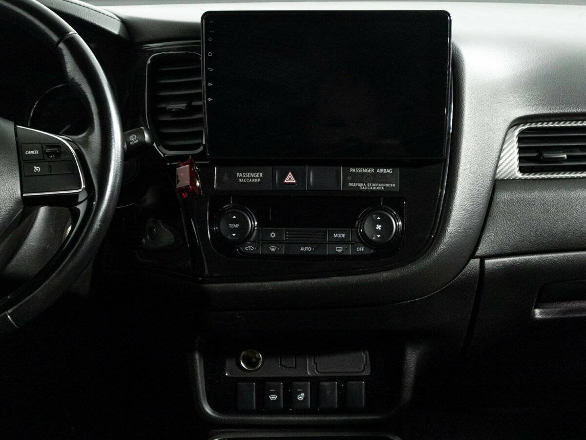 Mitsubishi Outlander, 2017 - Фото №13