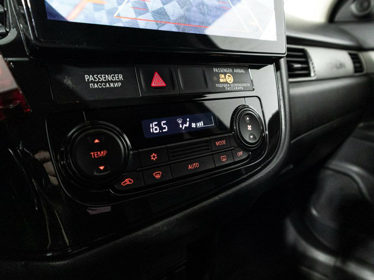 Mitsubishi Outlander, 2017 - Фото №15