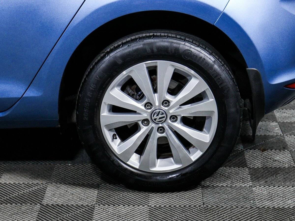 Volkswagen Golf, 2013 - Фото №13