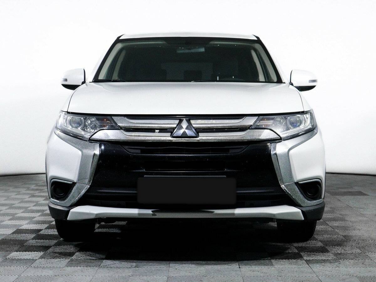 Mitsubishi Outlander, 2015 - Фото №1