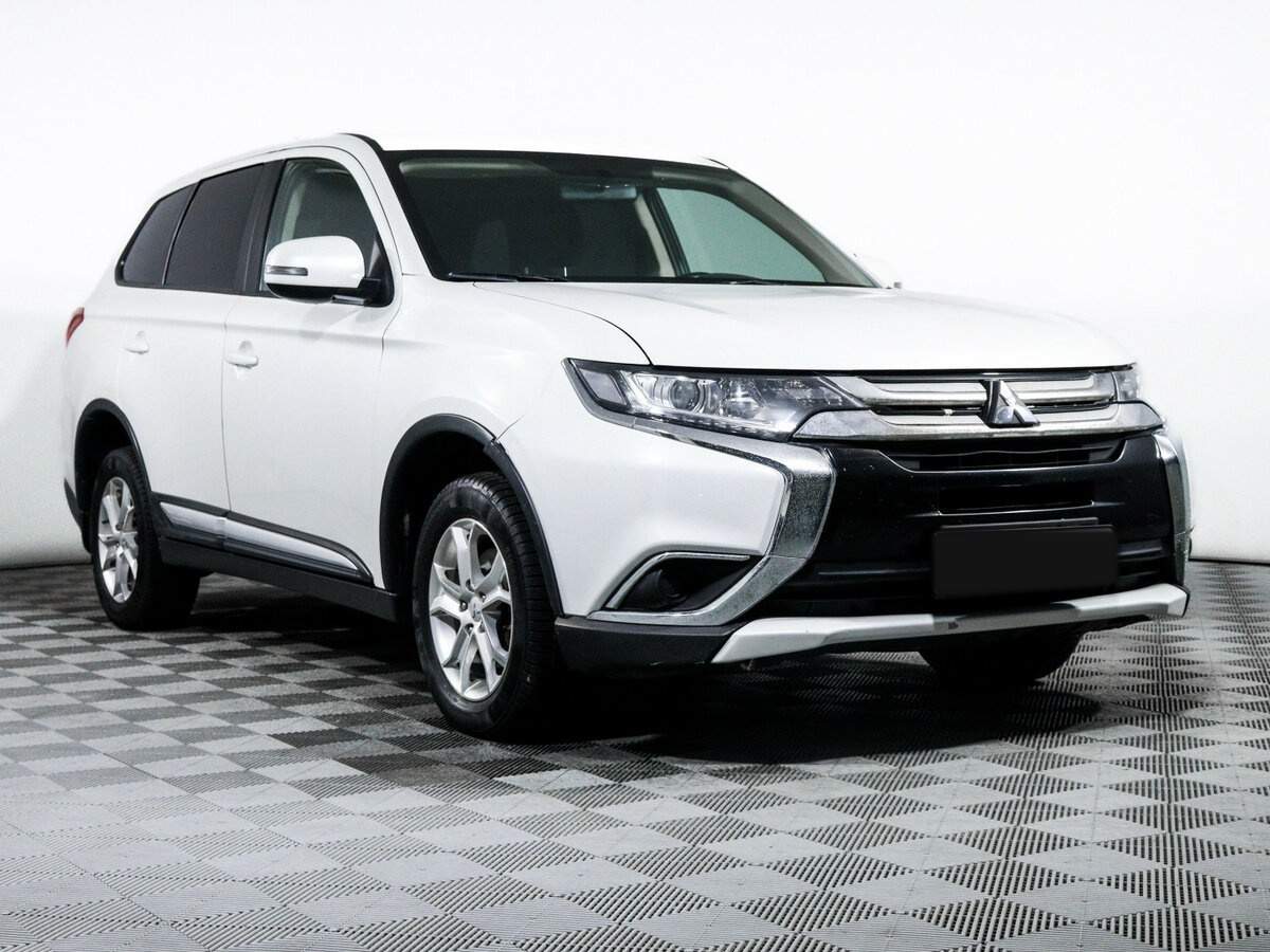 Mitsubishi Outlander, 2015 - Фото №2