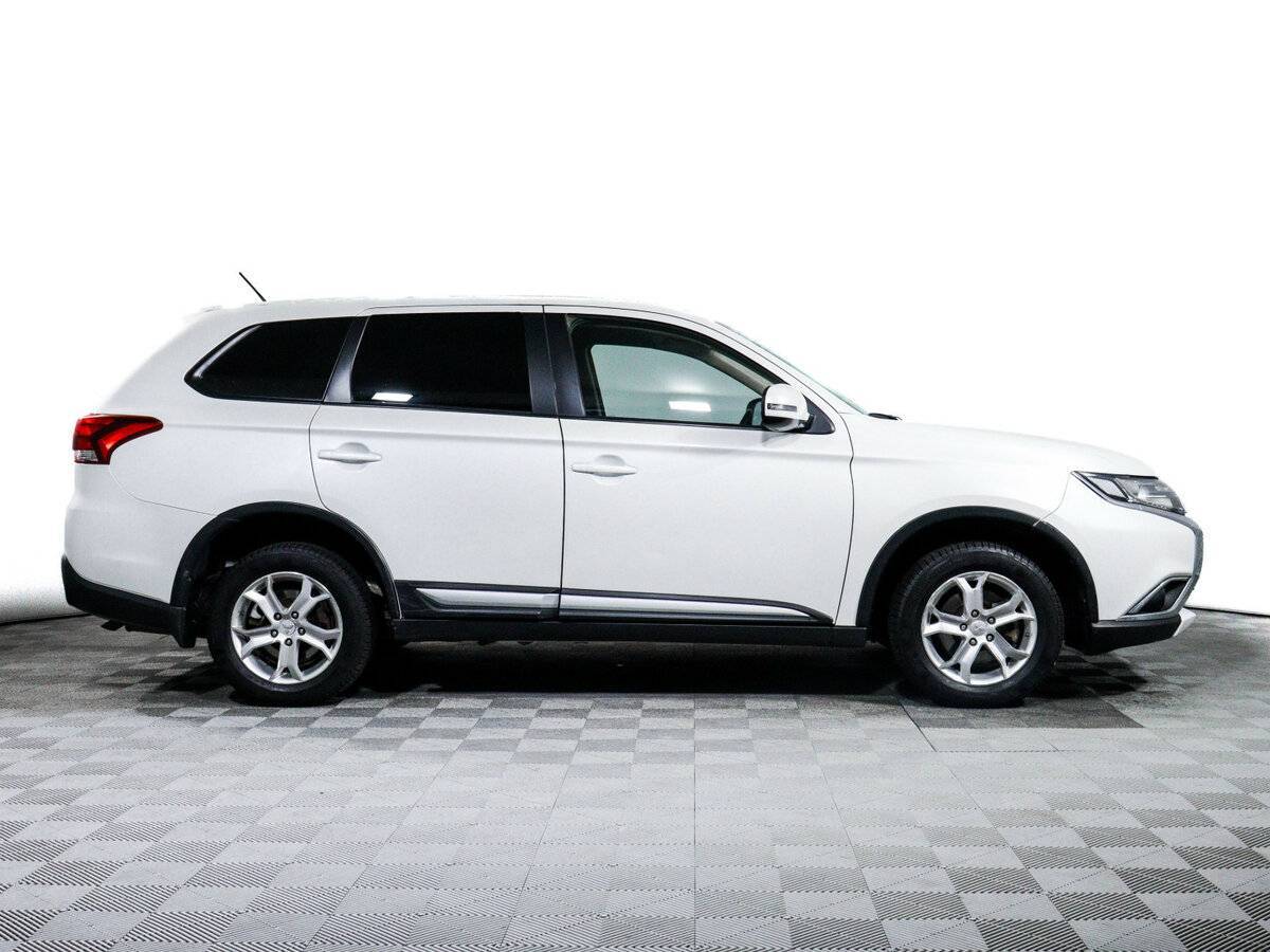 Mitsubishi Outlander, 2015 - Фото №3