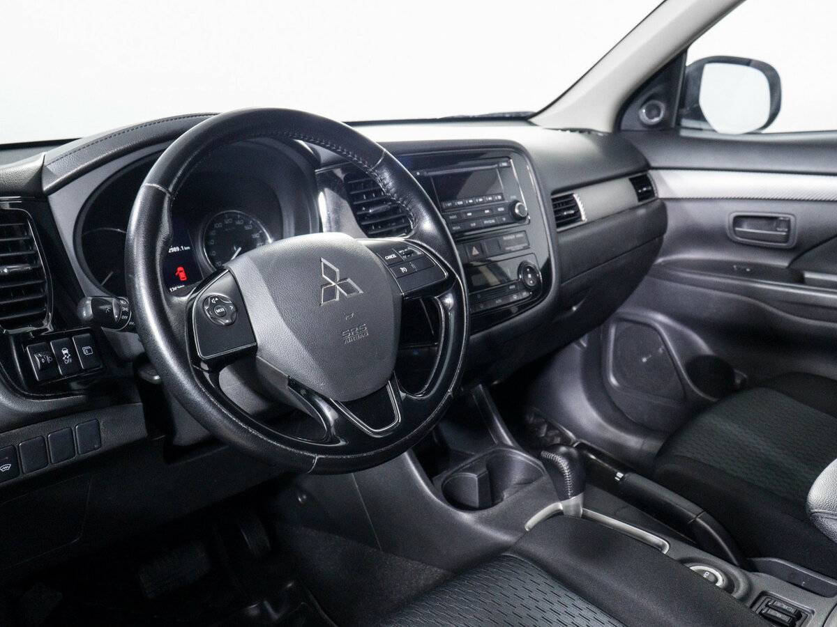 Mitsubishi Outlander, 2015 - Фото №10