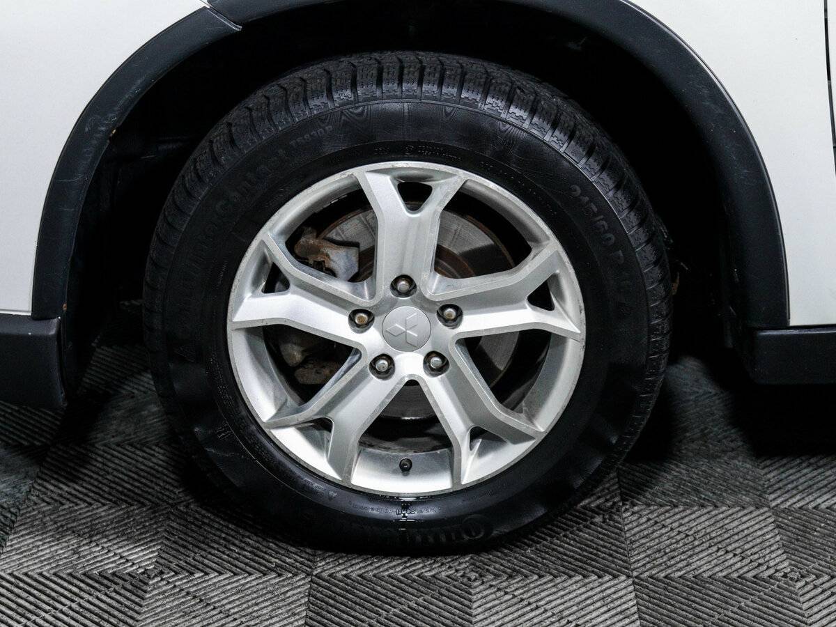 Mitsubishi Outlander, 2015 - Фото №11