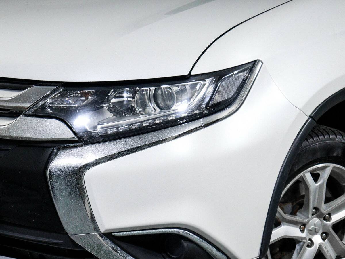 Mitsubishi Outlander, 2015 - Фото №12