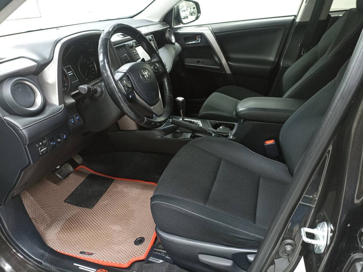 Toyota RAV4, 2016 - Фото №15