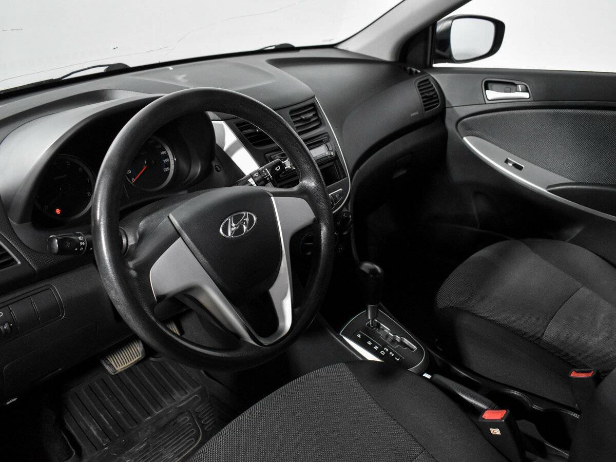 Hyundai Solaris, 2012 - Фото №8