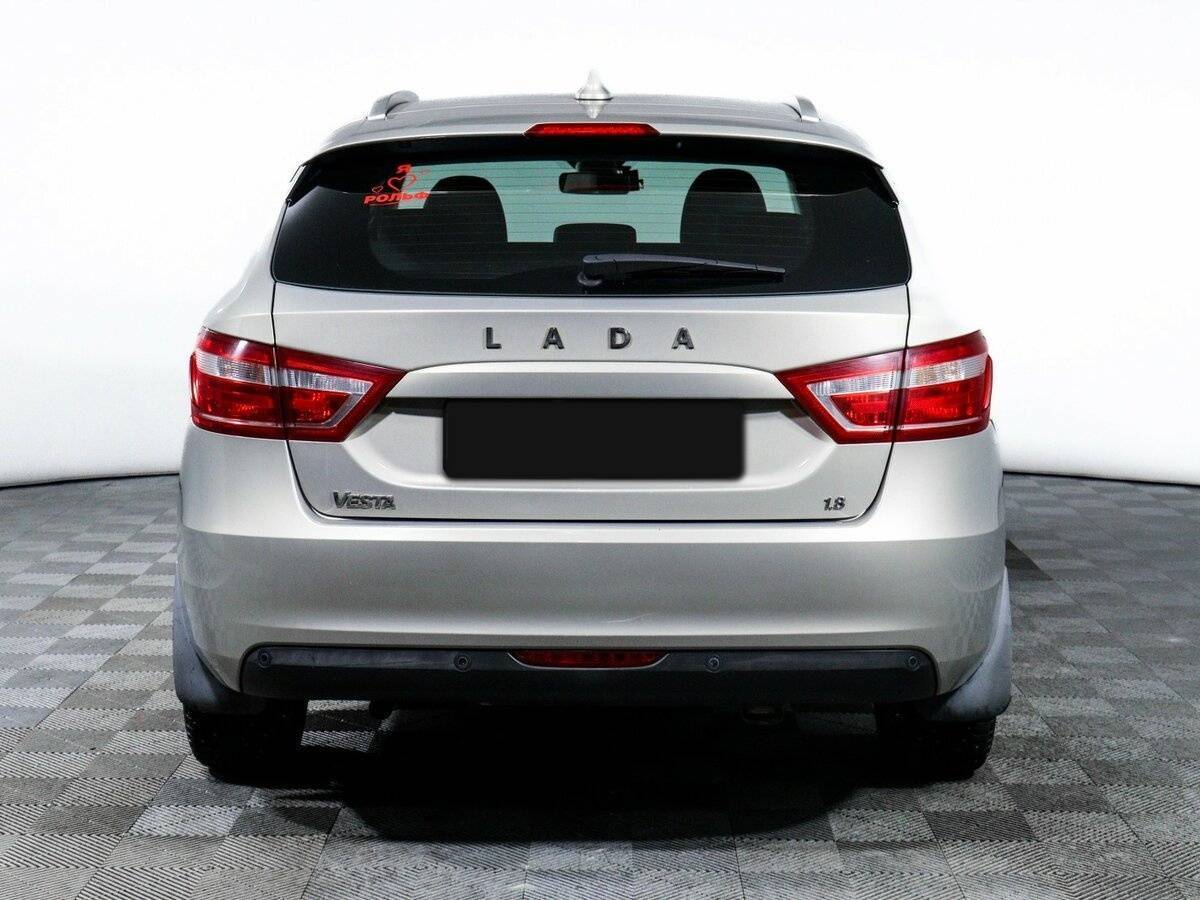 Lada (ВАЗ) Vesta SW, 2018 - Фото №4