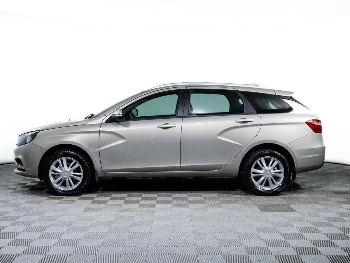 Lada (ВАЗ) Vesta SW, 2018 - Фото №6