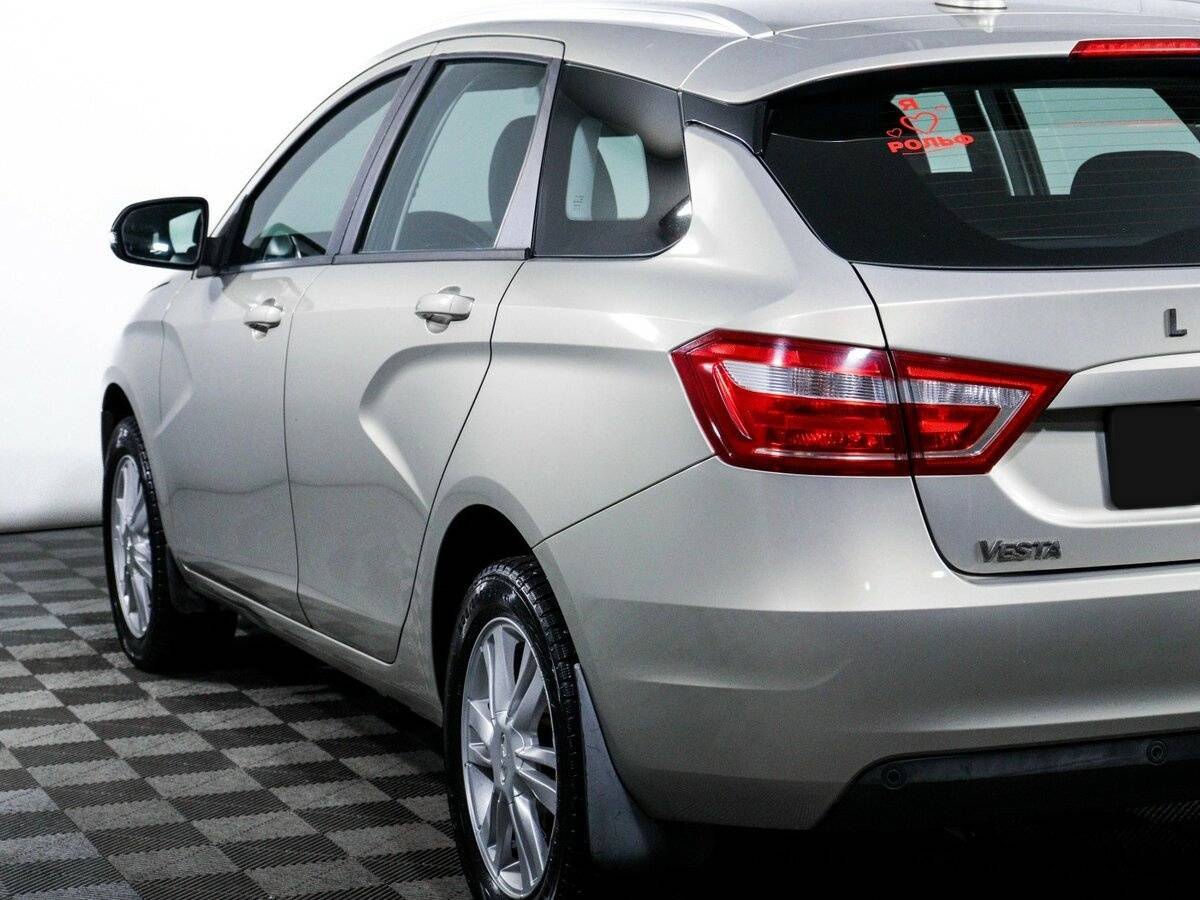 Lada (ВАЗ) Vesta SW, 2018 - Фото №15
