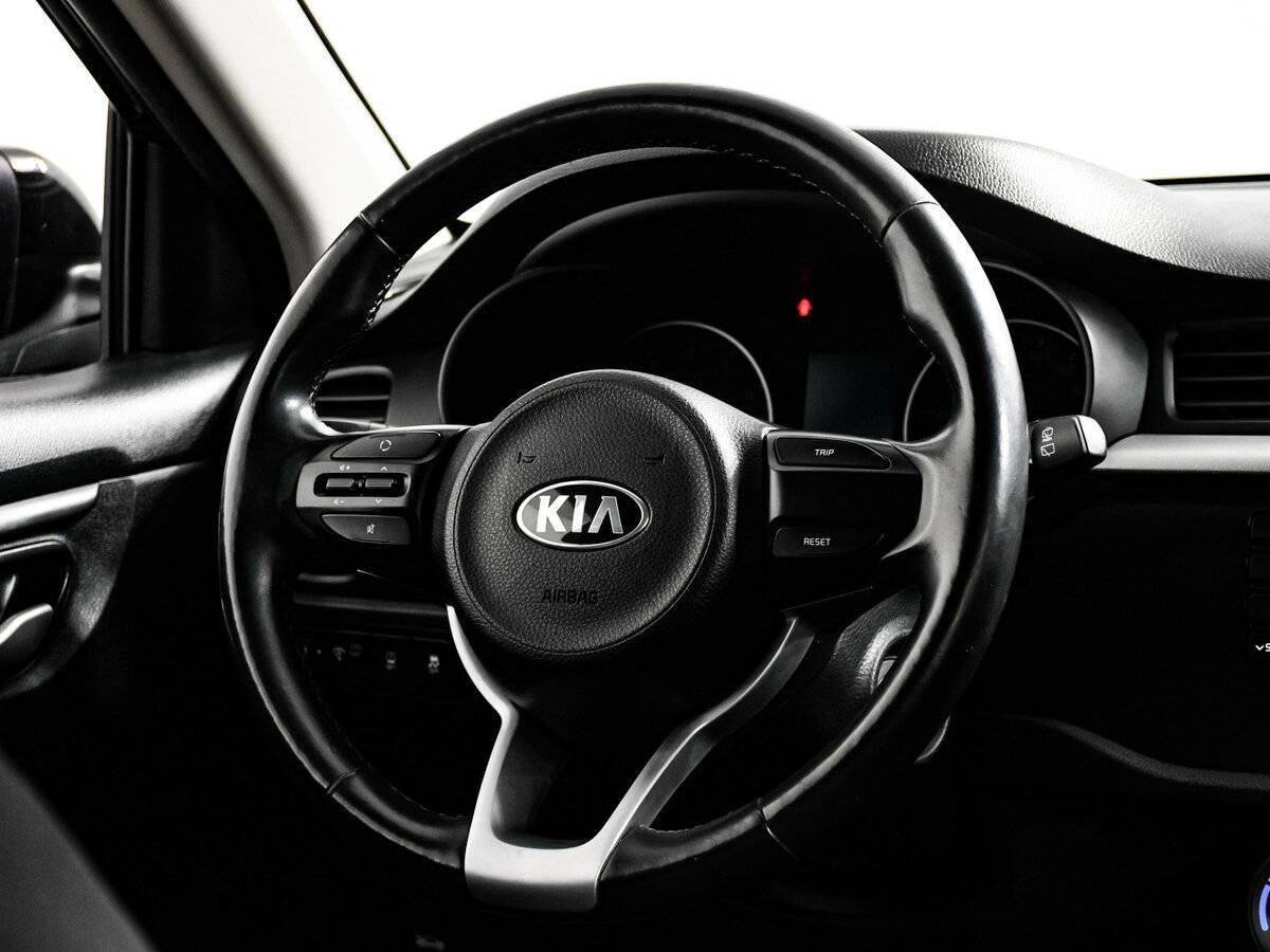 Kia Rio X-Line, 2018 - Фото №11