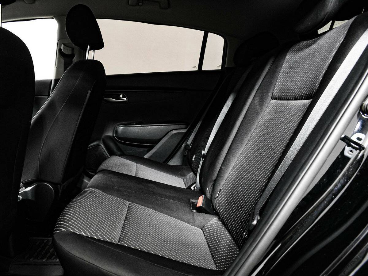 Kia Rio X-Line, 2018 - Фото №13