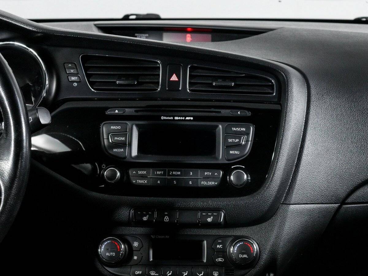 Kia Ceed, 2012 - Фото №13