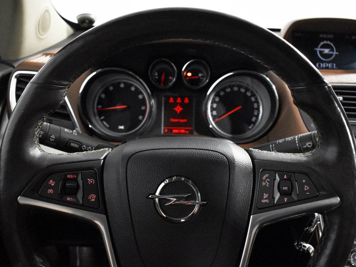 Opel Mokka, 2013 - Фото №14