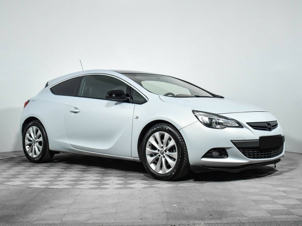 Opel Astra GTC, 2012 - Фото №2