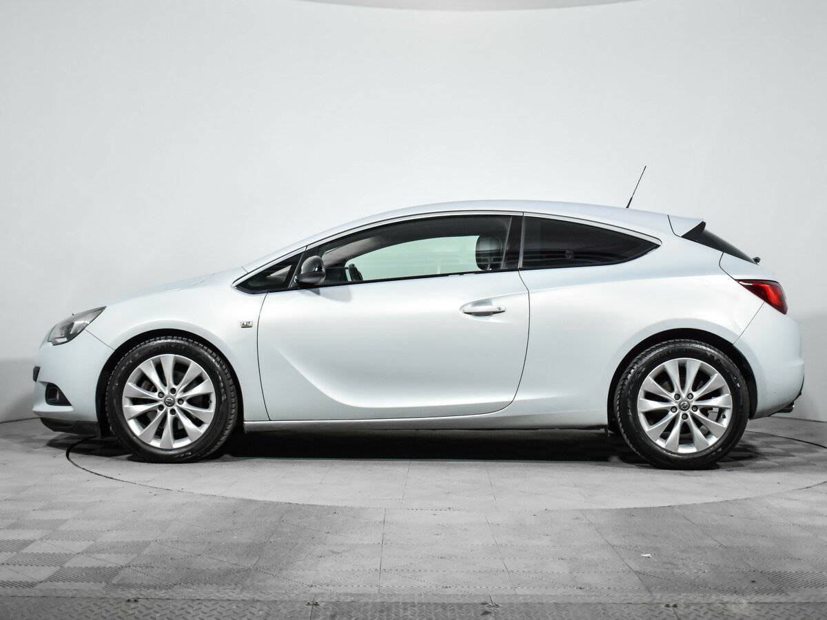 Opel Astra GTC, 2012 - Фото №7