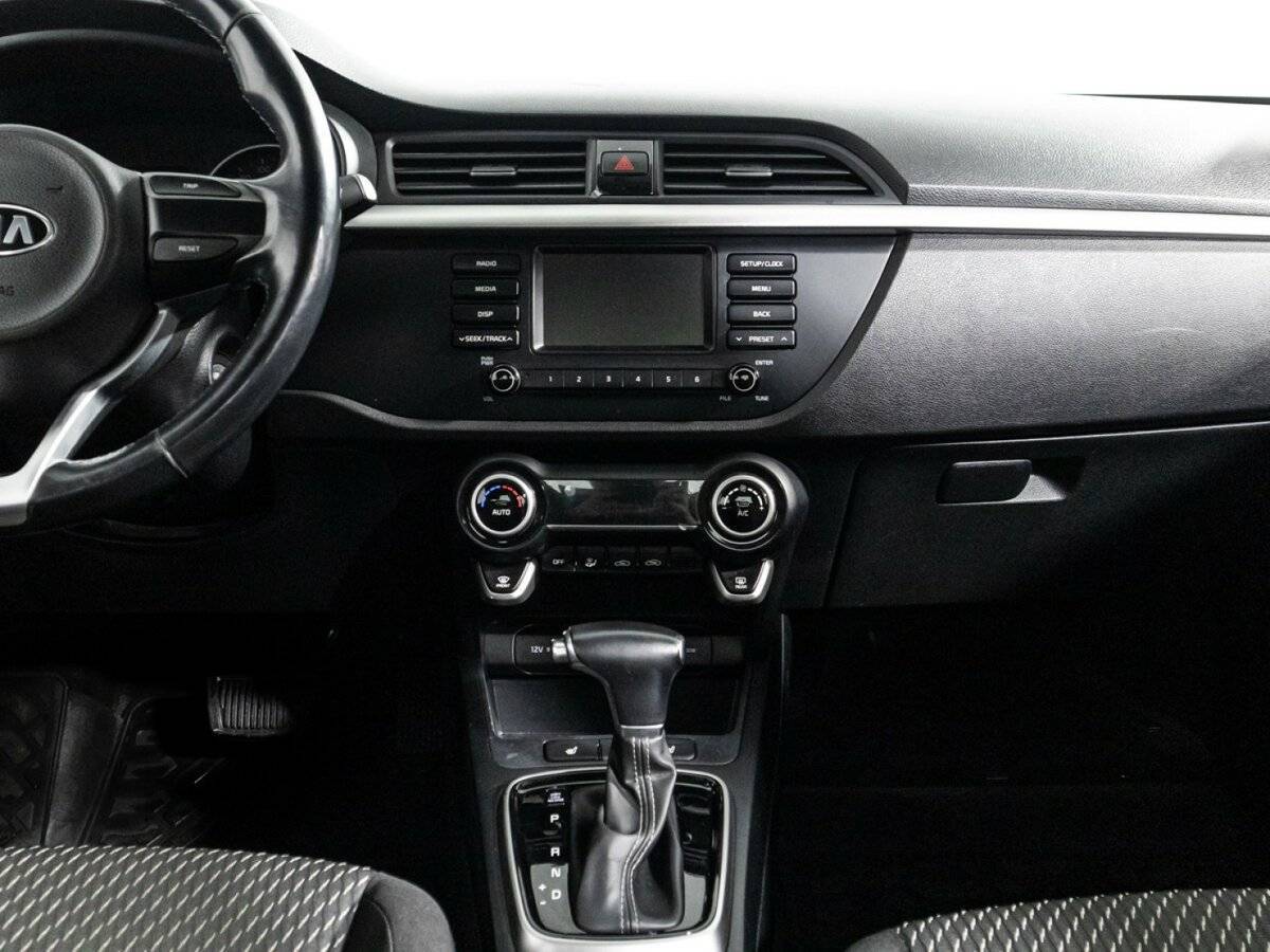 Kia Rio, 2018 - Фото №13