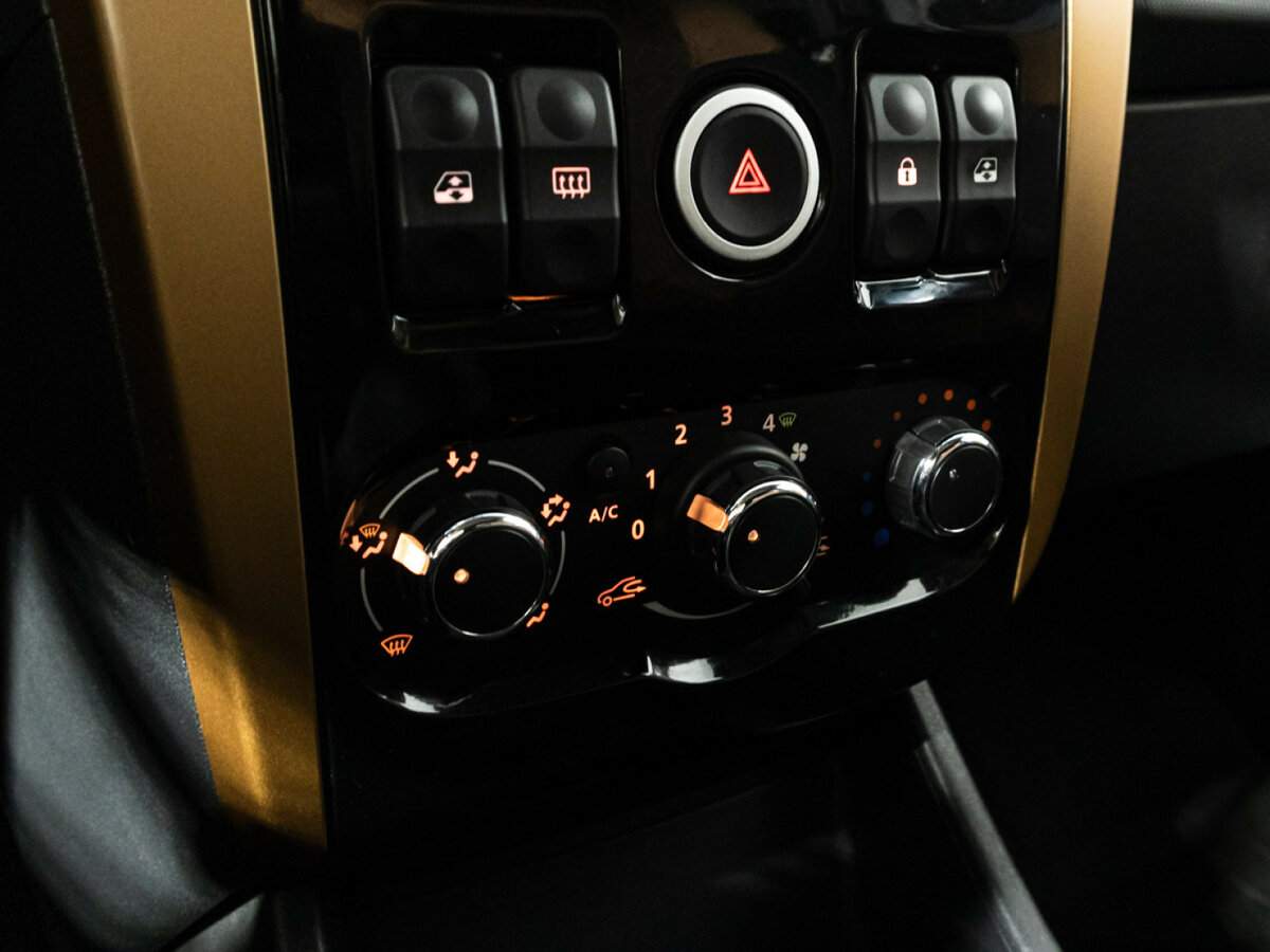 Lada (ВАЗ) Largus Cross, 2020 - Фото №15